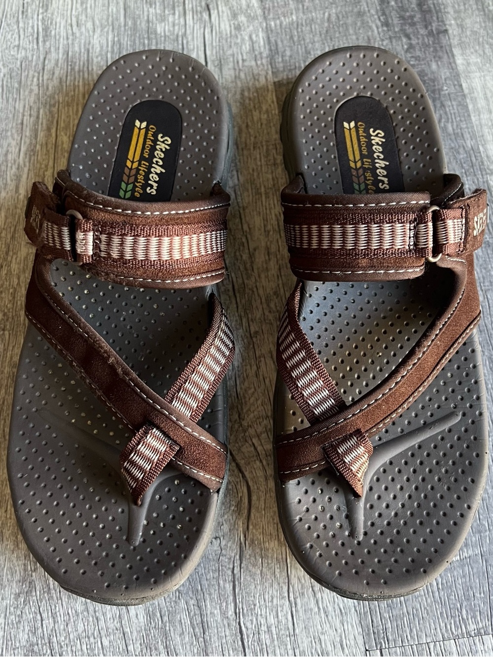 Skechers Brown and Tan Strappy Slide Sandals Women’s Size 8